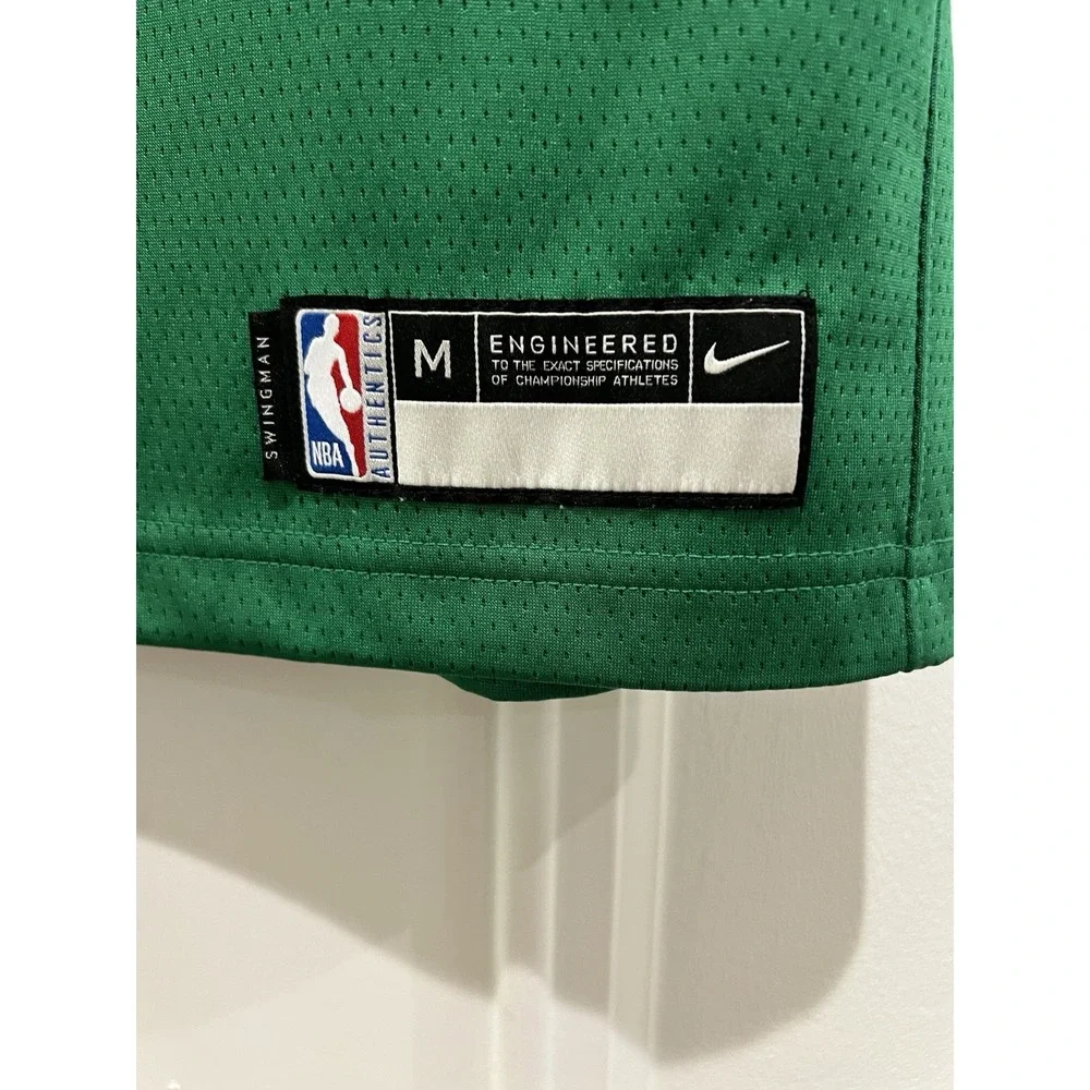 Nike Luka Doncic Dallas Mavericks #77 Youth Medium Green Swingman Jersey NBA